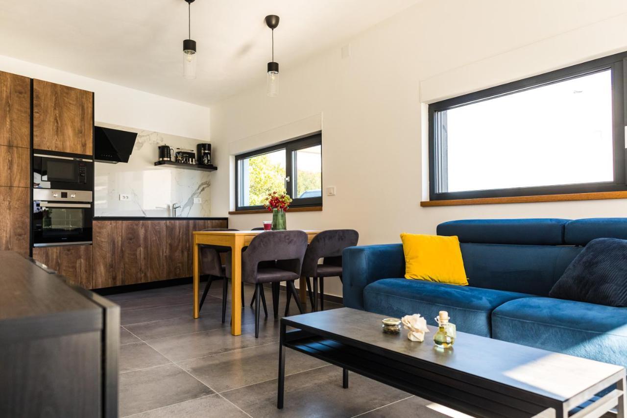 Apartmán Olive Tree Mansion Vir Exteriér fotografie